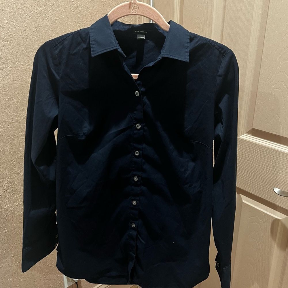 Ann Taylor Button Down Dress Shirt